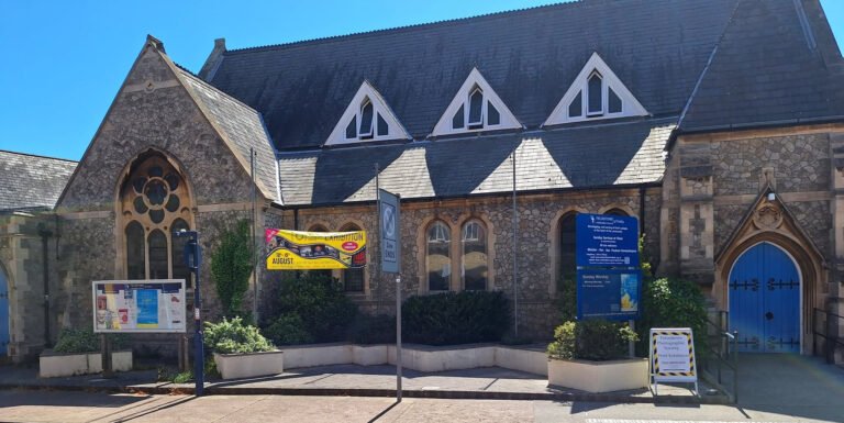 A Visit To The Felixstowe Photographic Society Exhibition